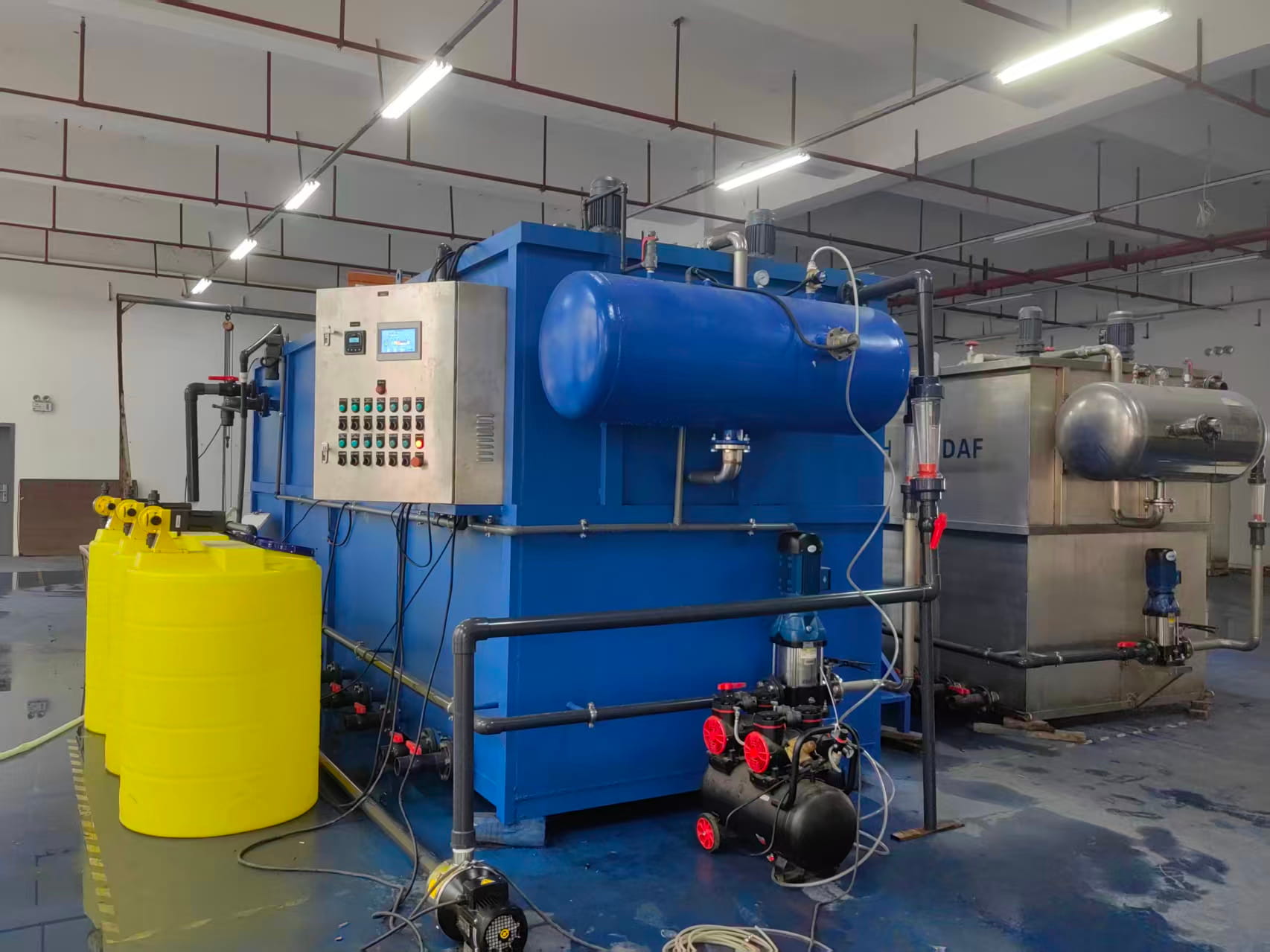 Dissolved Air Flotation System for High COD Oil grease industrial wastewater